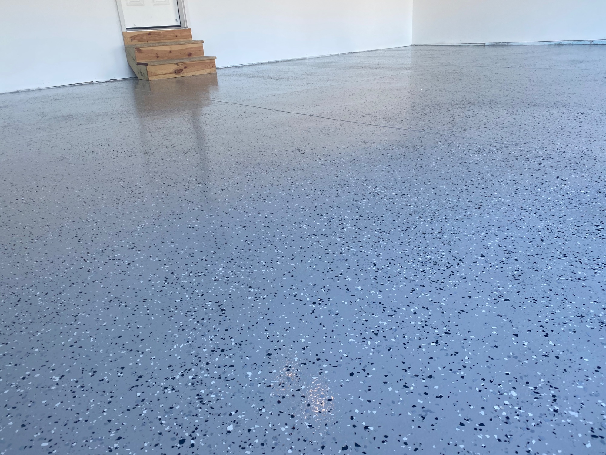 Epoxy floor coating
