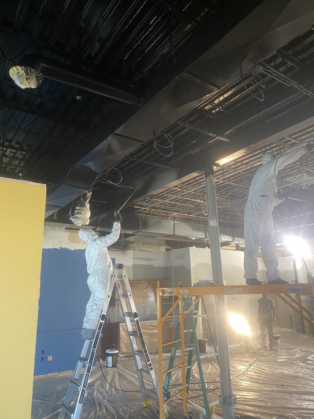 Commercial Dryfall — Crew